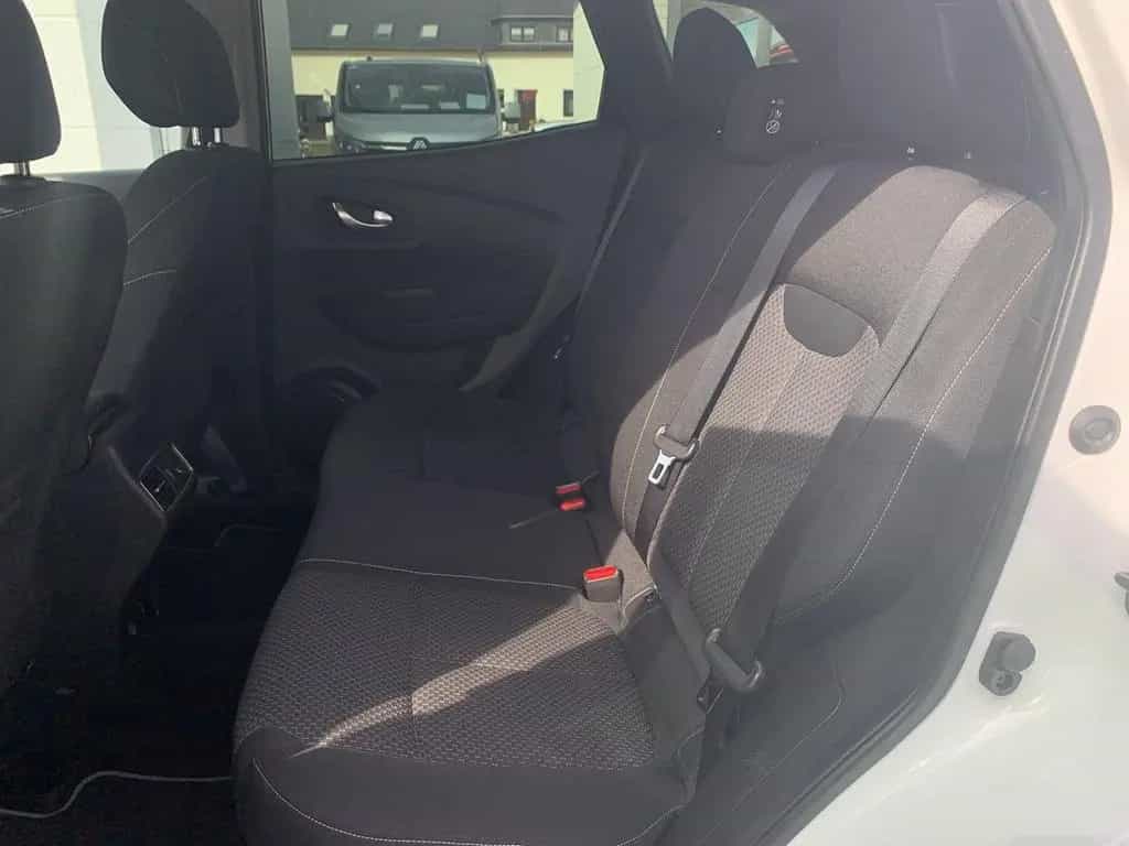Renault Kadjar 1.3 TCE 140 BUSINESS EDITION NAVI+KAMERA 04/2020-photo-10