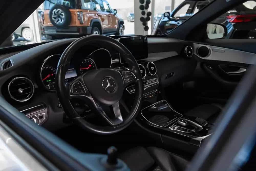 Mercedes-Benz C 180 C Limousine C 180 CGI   Avantgarde 06/2017-photo-11