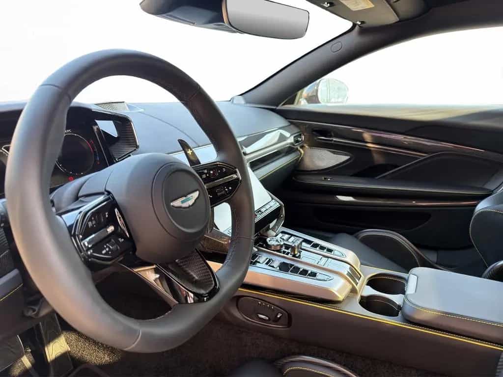 Aston Martin Vanquish MY25 UPE 524.280€ Full PPF Full Carbon Option 07/2025-photo-10