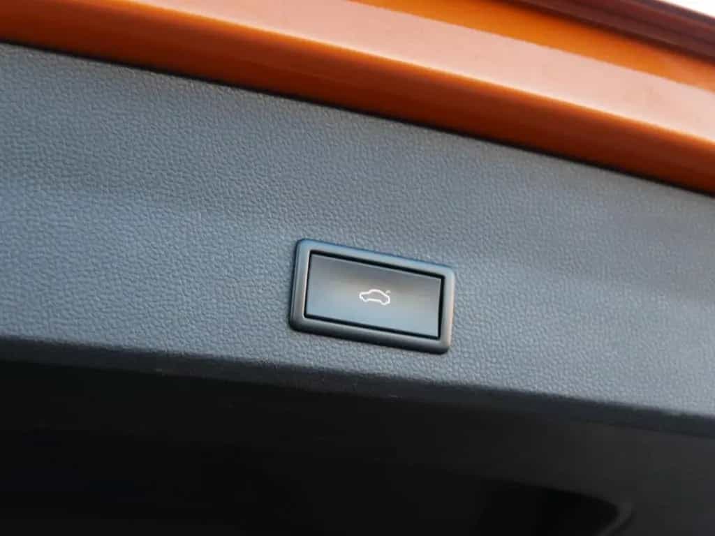 Seat Ateca XC 1.4 TSI 150 PS DSG|ACC|AHK|8-Fach 06/2017-photo-10