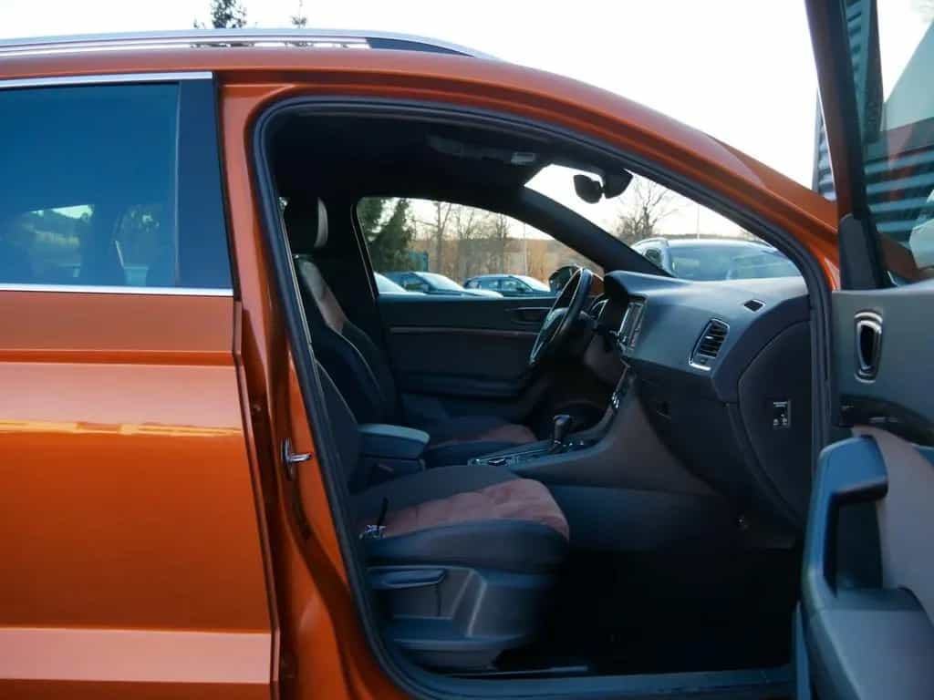 Seat Ateca XC 1.4 TSI 150 PS DSG|ACC|AHK|8-Fach 06/2017-photo-21
