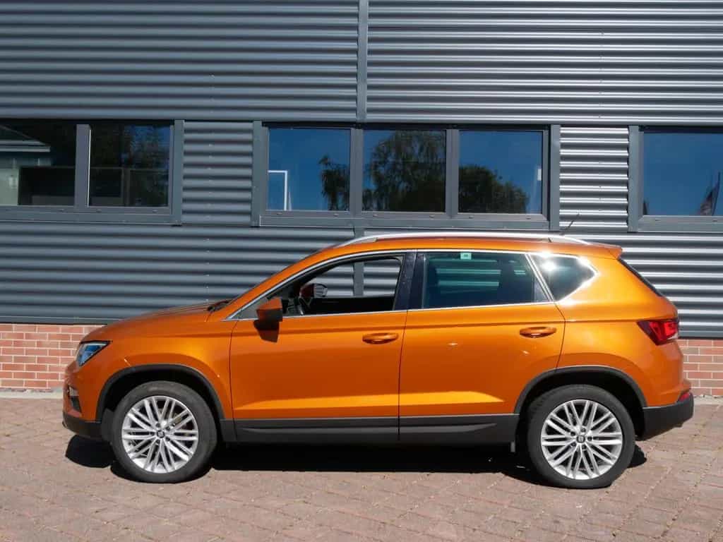 Seat Ateca XC 1.4 TSI 150 PS DSG|ACC|AHK|8-Fach 06/2017-photo-4