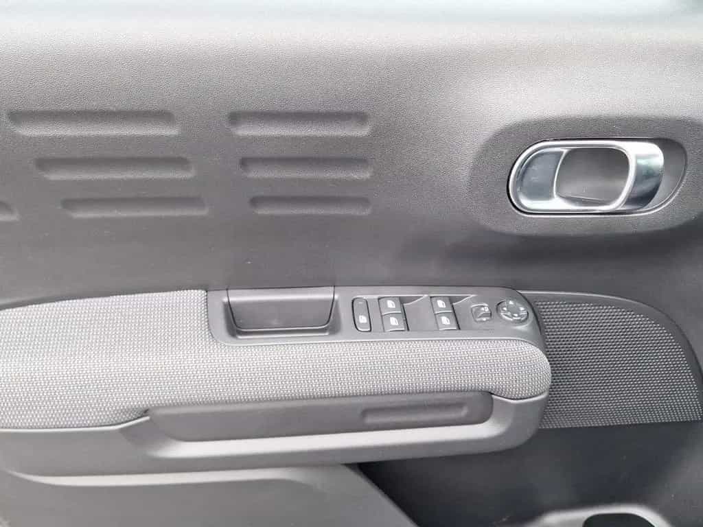 Citroën C3 Aircross PureTech 130 EAT6 Plus Navi, LED 06/2024-photo-11