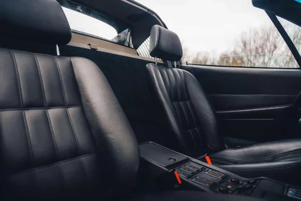 Ferrari 328 GTS / Nero Black / V8 02/1987-photo-15