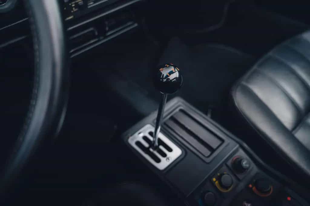 Ferrari 328 GTS / Nero Black / V8 02/1987-photo-23