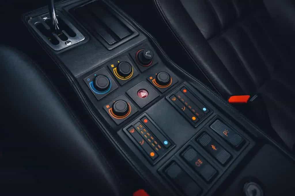 Ferrari 328 GTS / Nero Black / V8 02/1987-photo-24
