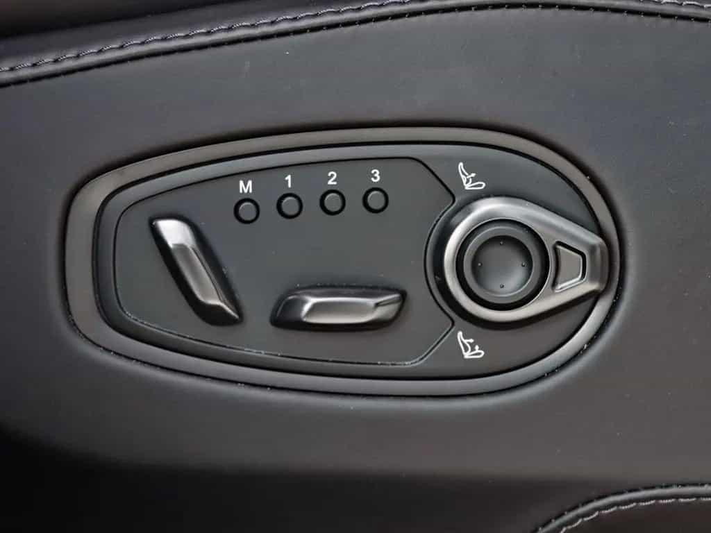 Aston Martin DBX 707 UPE 274.360,-€ China Grey / Onyx Black 05/2025-photo-26