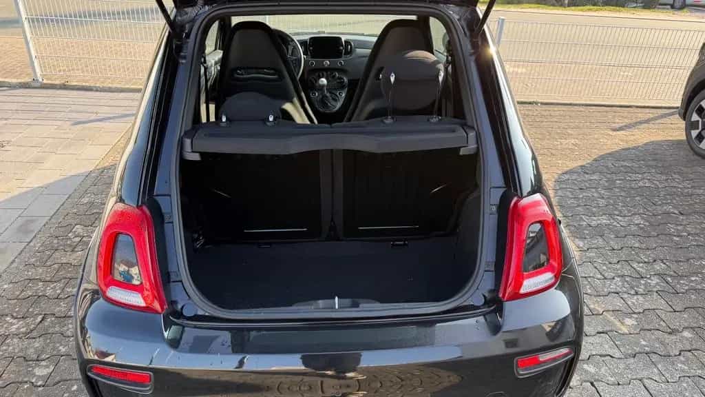 Abarth 695 MY22 695 1.4 T-Jet 132 kW (180 PS) 08/2023-photo-17