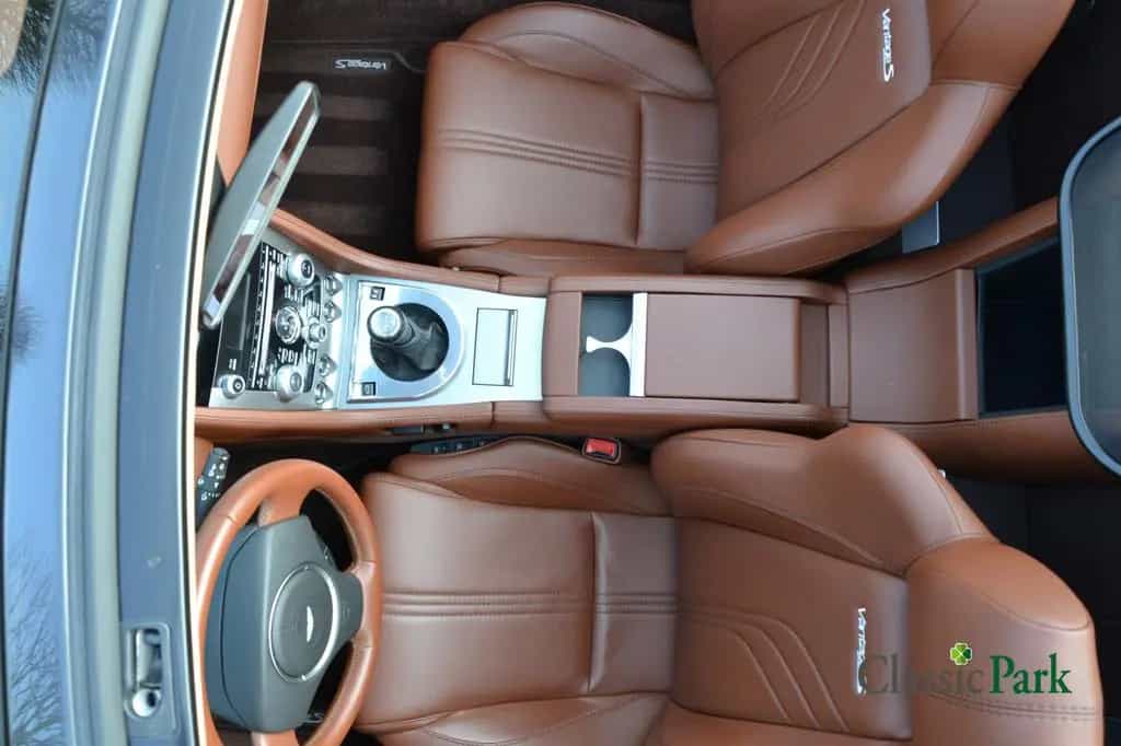 Aston Martin V8 Vantage S Roadster 07/2013-photo-11