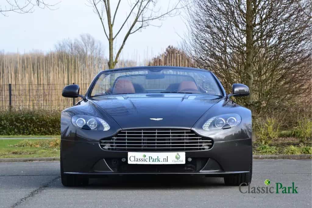 Aston Martin V8 Vantage S Roadster 07/2013-photo-18