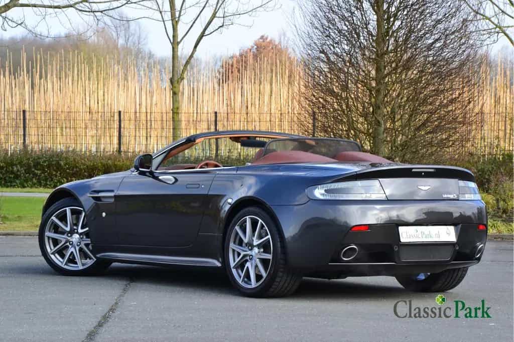 Aston Martin V8 Vantage S Roadster 07/2013-photo-2