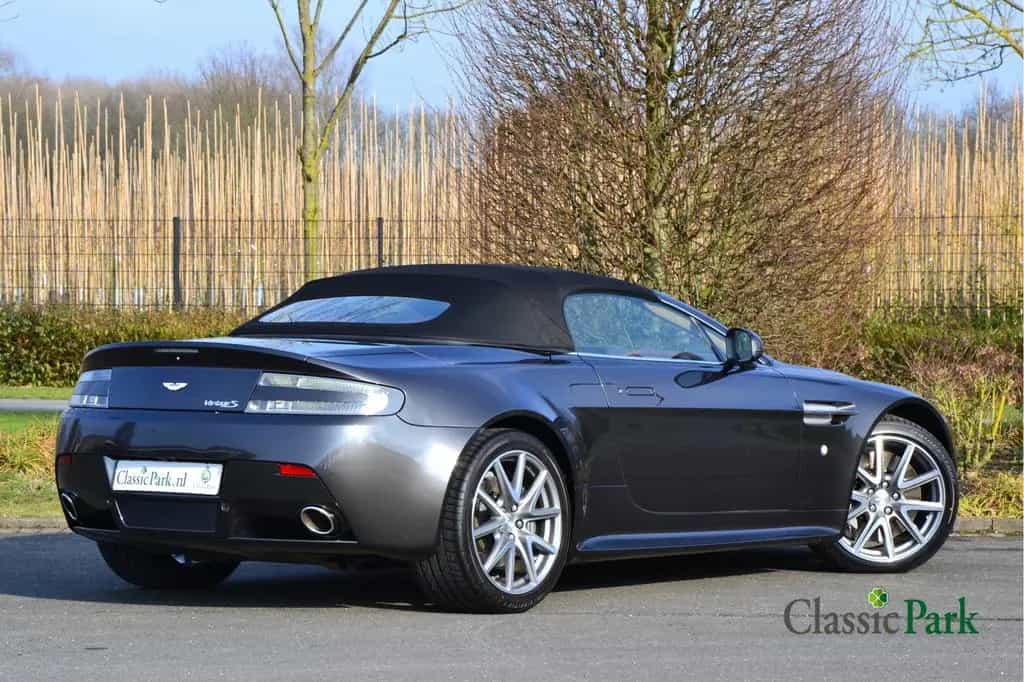 Aston Martin V8 Vantage S Roadster 07/2013-photo-20