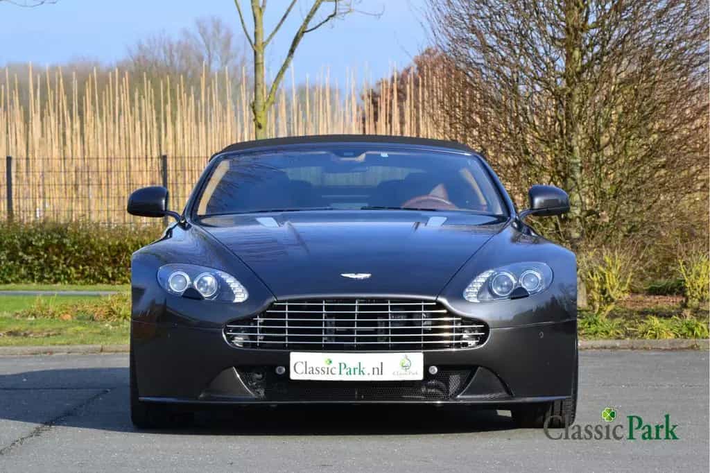 Aston Martin V8 Vantage S Roadster 07/2013-photo-22