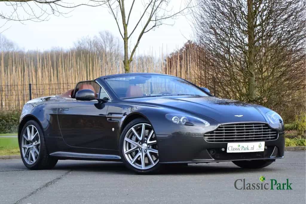 Aston Martin V8 Vantage S Roadster 07/2013-photo-3