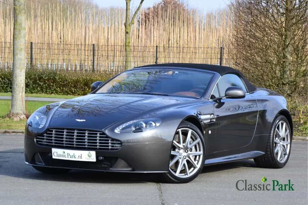 Aston Martin V8 Vantage S Roadster 07/2013-photo-4