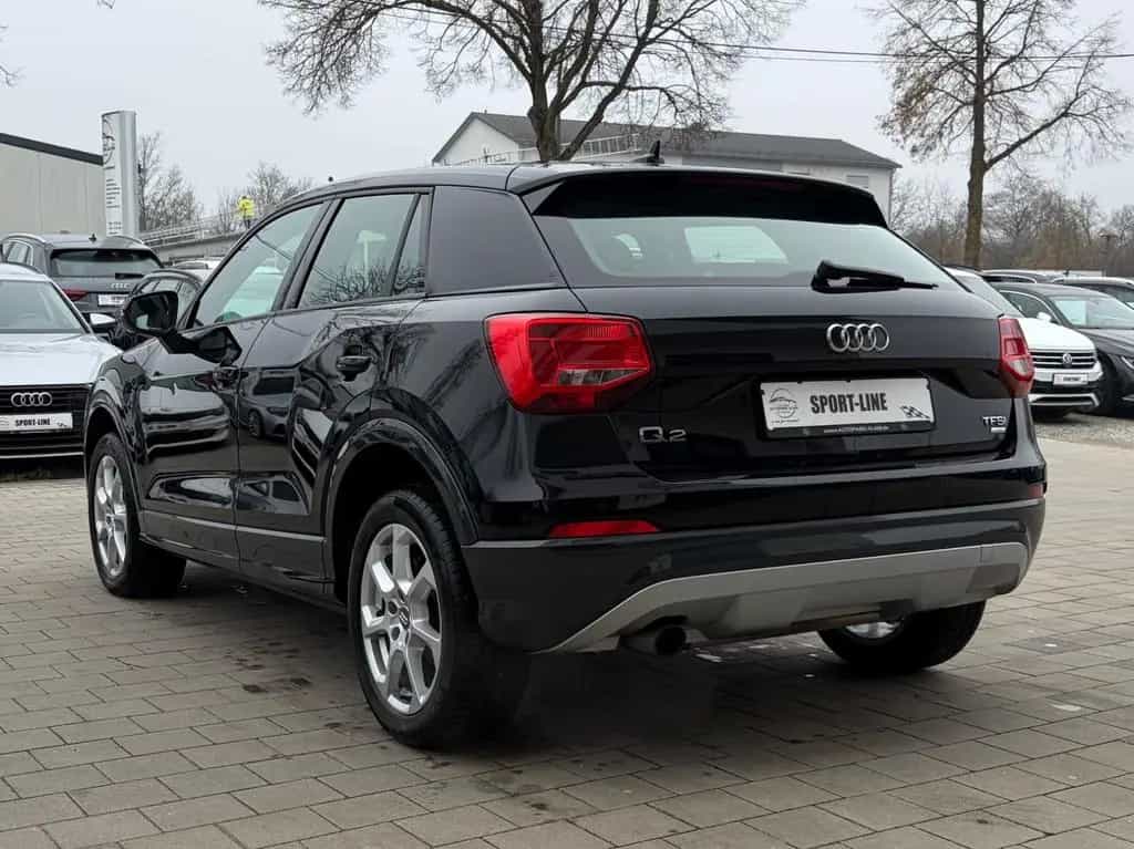 Audi Q2 design,Navi,Klima,Panorama,Lane,ACC,Alu 08/2017-photo-2