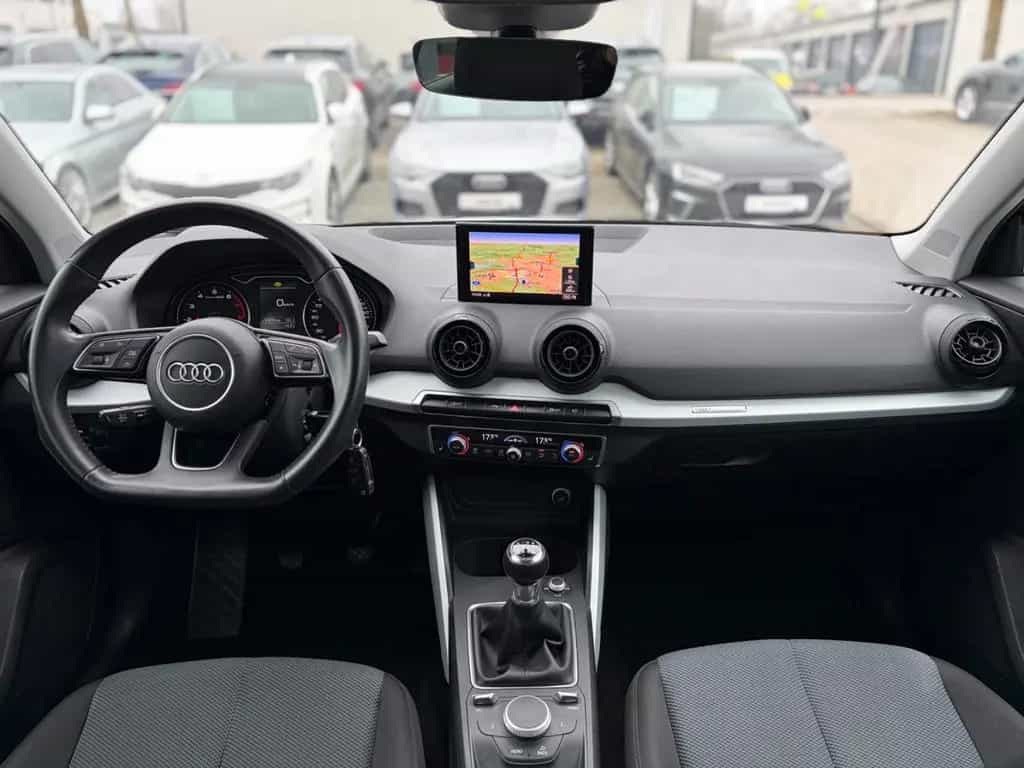 Audi Q2 design,Navi,Klima,Panorama,Lane,ACC,Alu 08/2017-photo-25