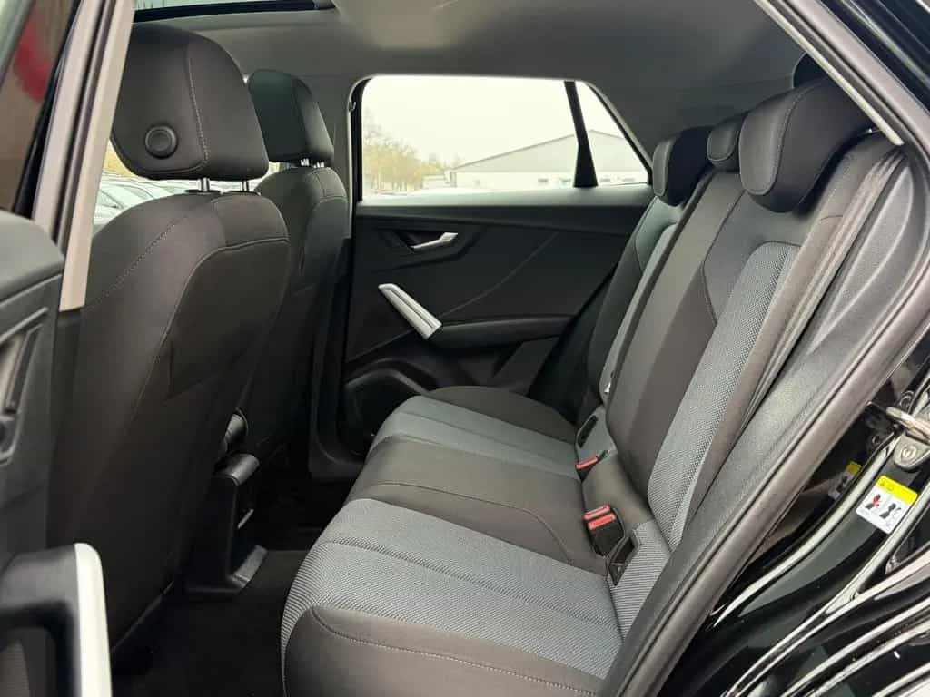 Audi Q2 design,Navi,Klima,Panorama,Lane,ACC,Alu 08/2017-photo-27