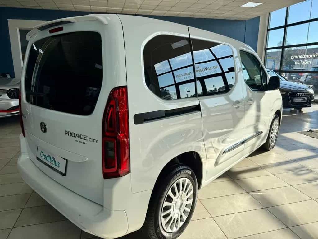 Toyota Proace (Verso) Proace City Verso L1 Combi 05/2023-photo-3