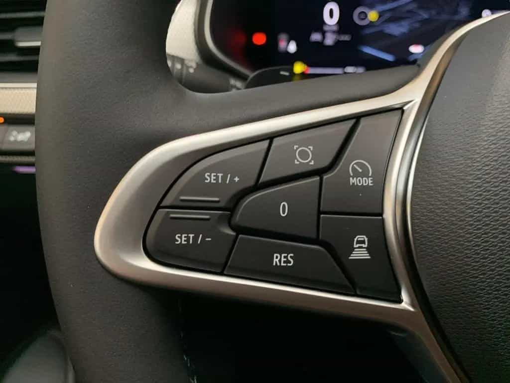 Renault Arkana TECHNO MILD HYBRID 140 EDC SHZ+PDC+KAMERA 05/2026-photo-21