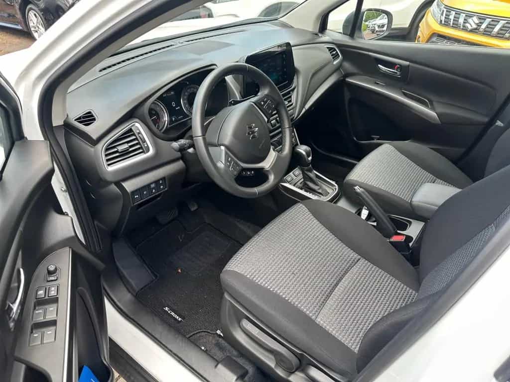 Suzuki (SX4) S-Cross S-CROSS 1.5 COMFORT AGS RÜCKFAHRKAMERA+DAB-RADIO 05/2023-photo-7