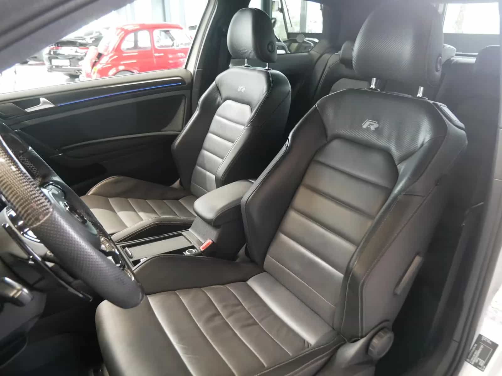Volkswagen Golf 06/2016-photo-17