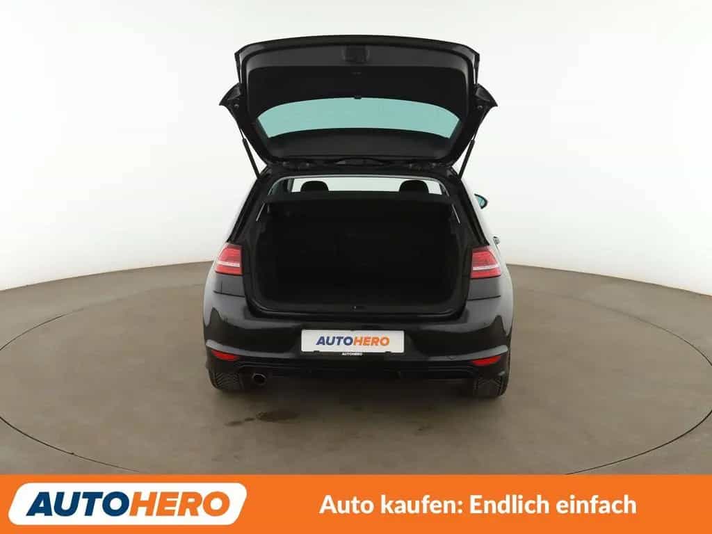 Volkswagen Golf VII 1.2 TSI Allstar BMT Aut.*XENON*PDC*SHZ* 12/2016-photo-16