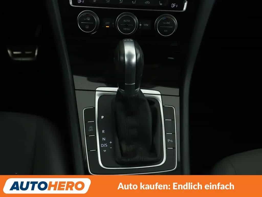 Volkswagen Golf VII 1.2 TSI Allstar BMT Aut.*XENON*PDC*SHZ* 12/2016-photo-22