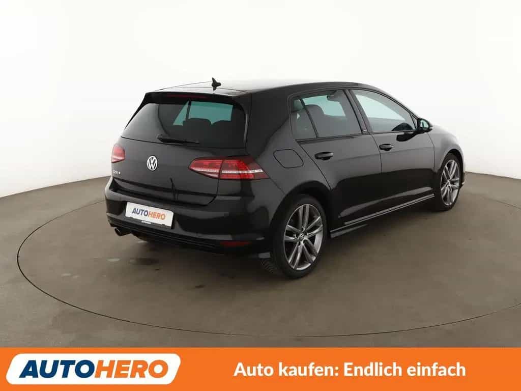 Volkswagen Golf VII 1.2 TSI Allstar BMT Aut.*XENON*PDC*SHZ* 12/2016-photo-5