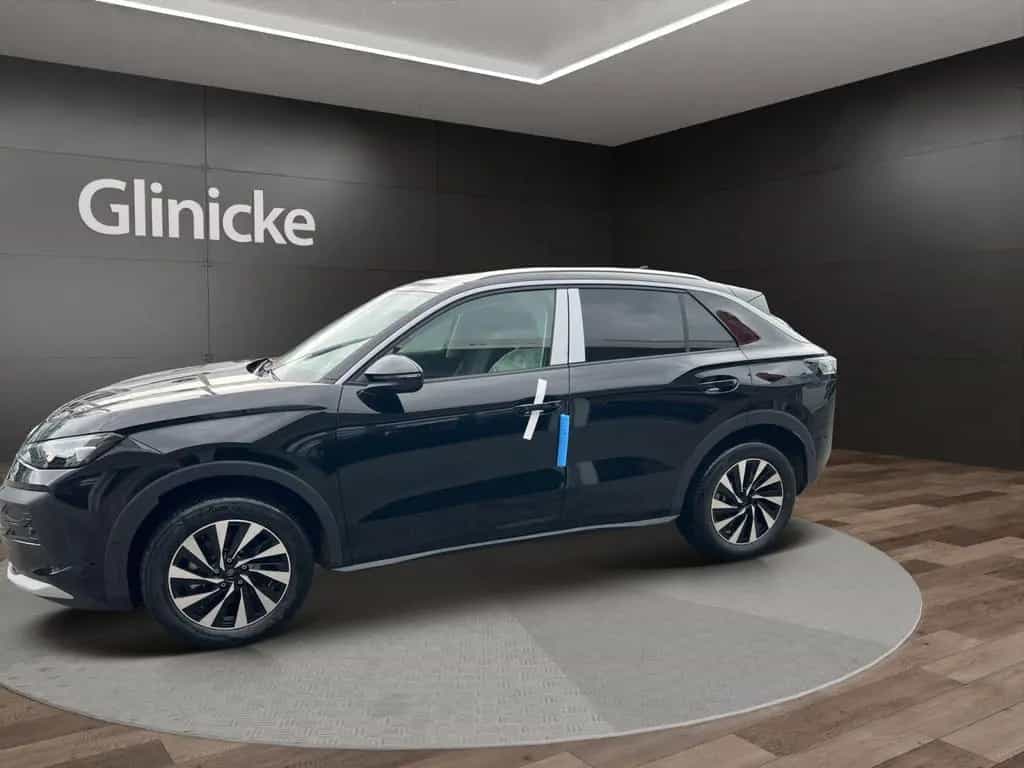 Volkswagen T-Roc Style 1.5 l eTSI OPF 110 kW (150 PS) 7-Gan null-photo-1