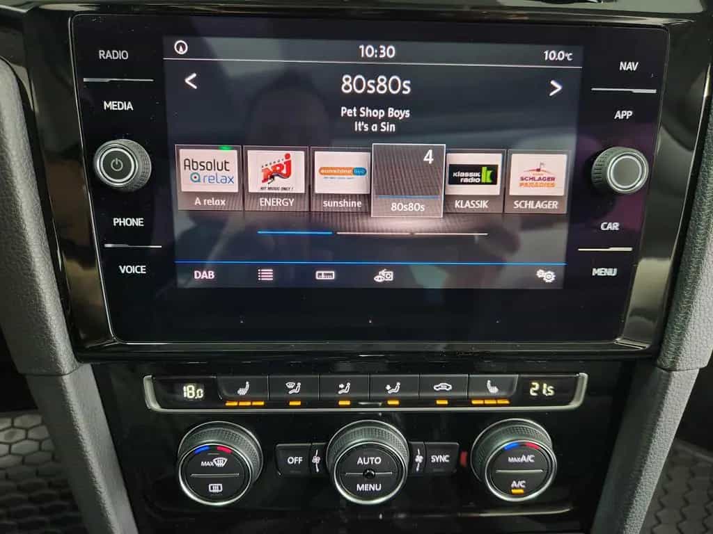 Volkswagen Golf HIGHLINE DSG ACC Pano. CarPlay SHZ Virtual 05/2017-photo-16
