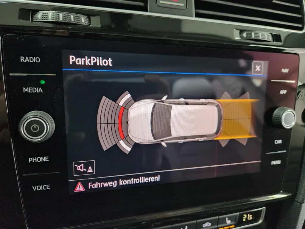 Volkswagen Golf HIGHLINE DSG ACC Pano. CarPlay SHZ Virtual 05/2017-photo-22