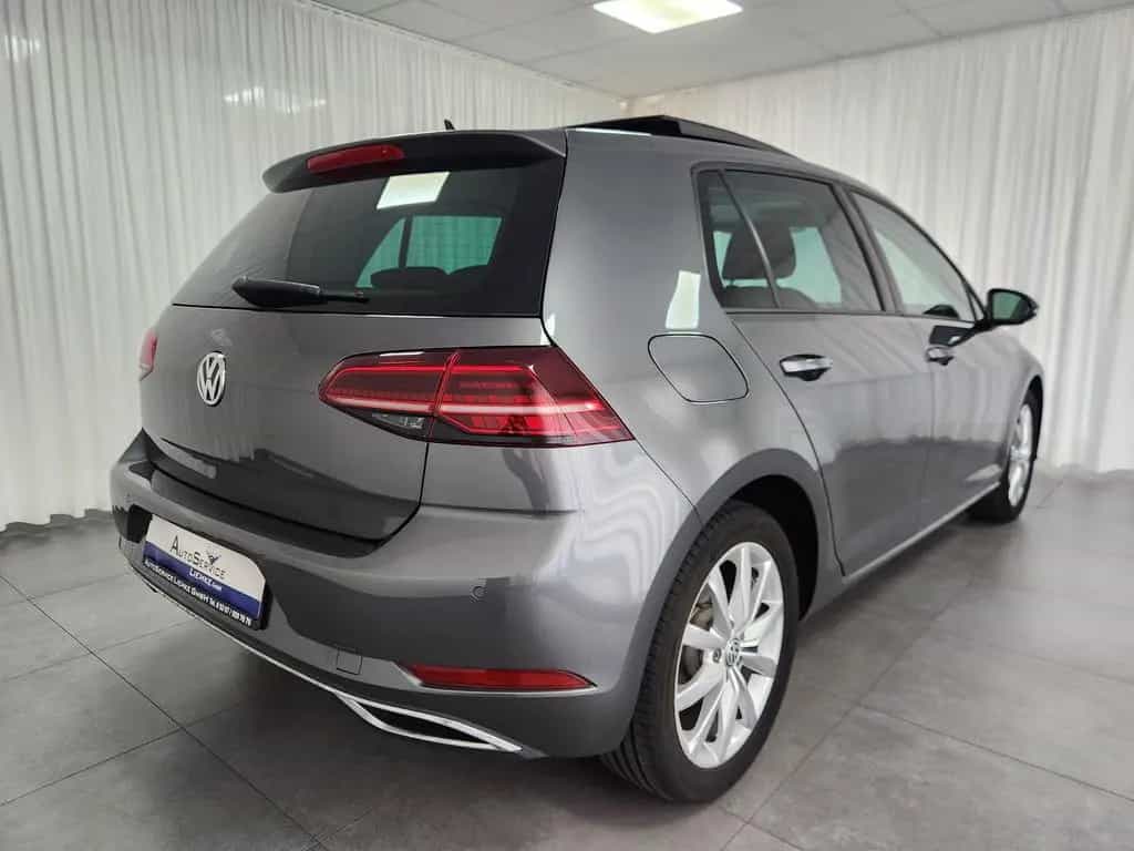 Volkswagen Golf HIGHLINE DSG ACC Pano. CarPlay SHZ Virtual 05/2017-photo-3