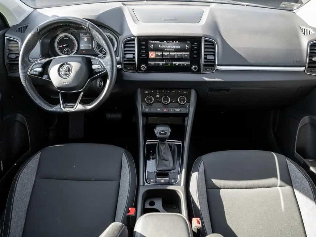 Skoda Karoq DRIVE 1.5 TSI DSG Kam. Navi DynLicht LED 03/2021-photo-9