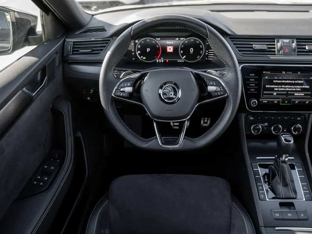 Skoda Superb C. SPORTLINE 1.5 TSI DSG DCC AHK Kam. LED 11/2022-photo-9