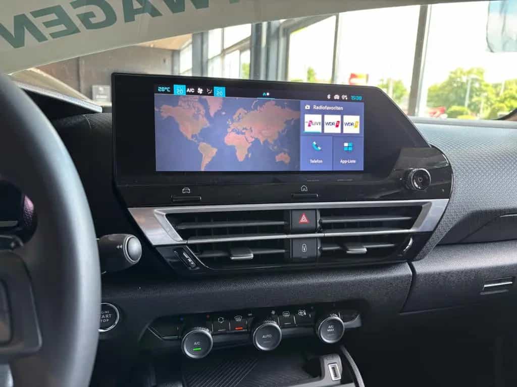 Citroën C4 PureTech 130 S&S Max 24 Monate Service inkl. 12/2023-photo-12
