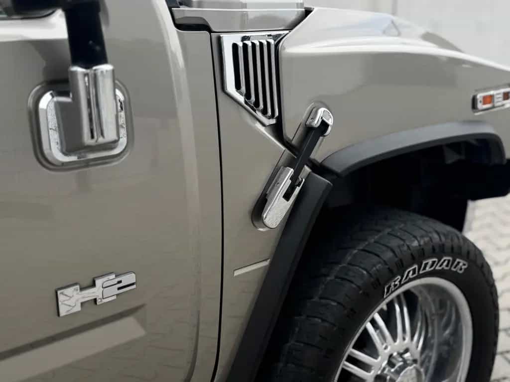 Hummer H2 Automatik 4X4/Leder/4xSHZ/AHK/22ZollChrom 10/2002-photo-11