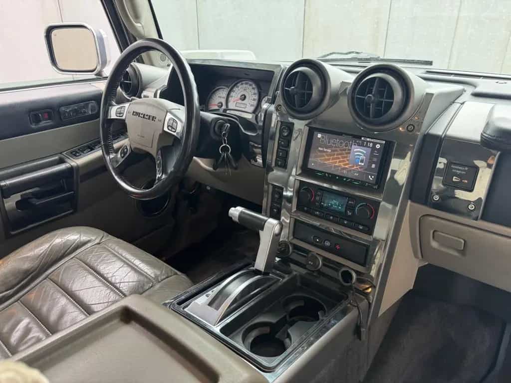 Hummer H2 Automatik 4X4/Leder/4xSHZ/AHK/22ZollChrom 10/2002-photo-22