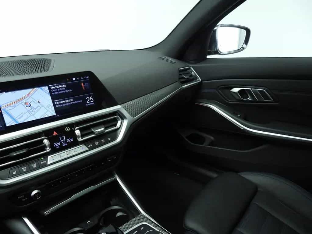 BMW 330 3 Serie Touring 330i xDrive | M-Sportpakket 01/2022-photo-36