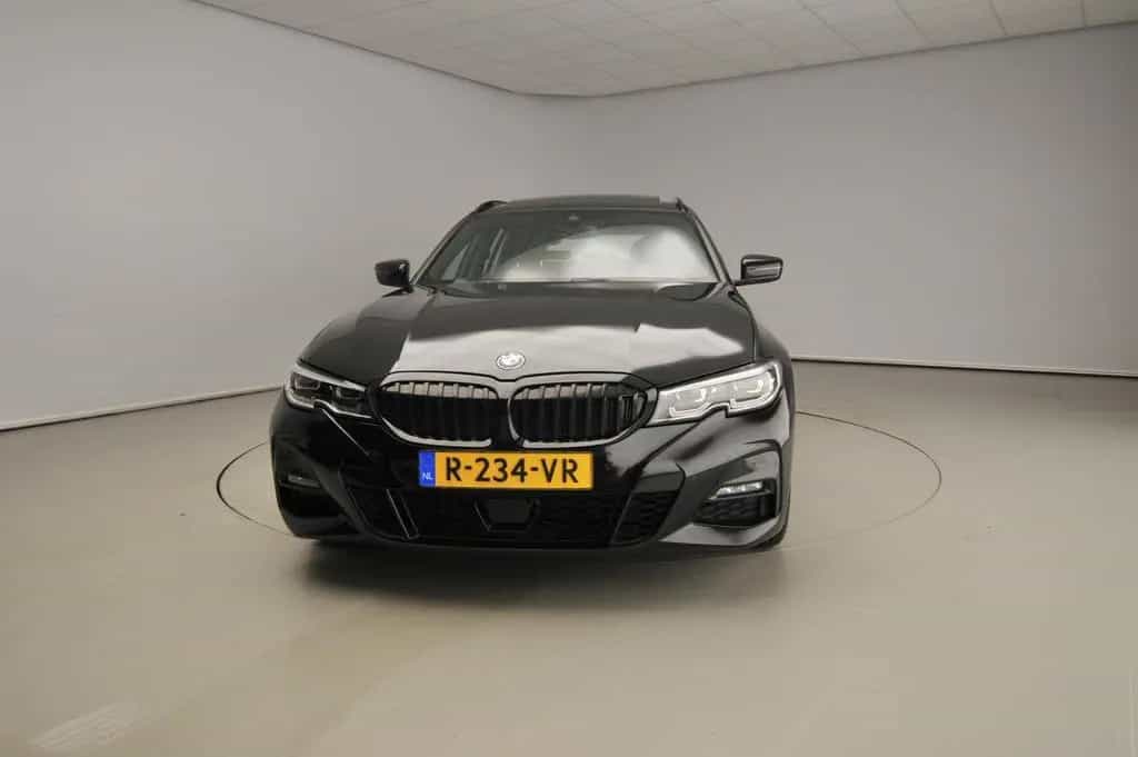 BMW 330 3 Serie Touring 330i xDrive | M-Sportpakket 01/2022-photo-4