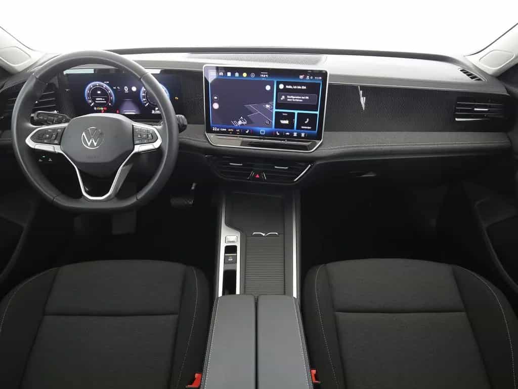 Volkswagen Passat Variant 1.5eTSI 150PS DSG Navi LED SHZ Le 12/2024-photo-10