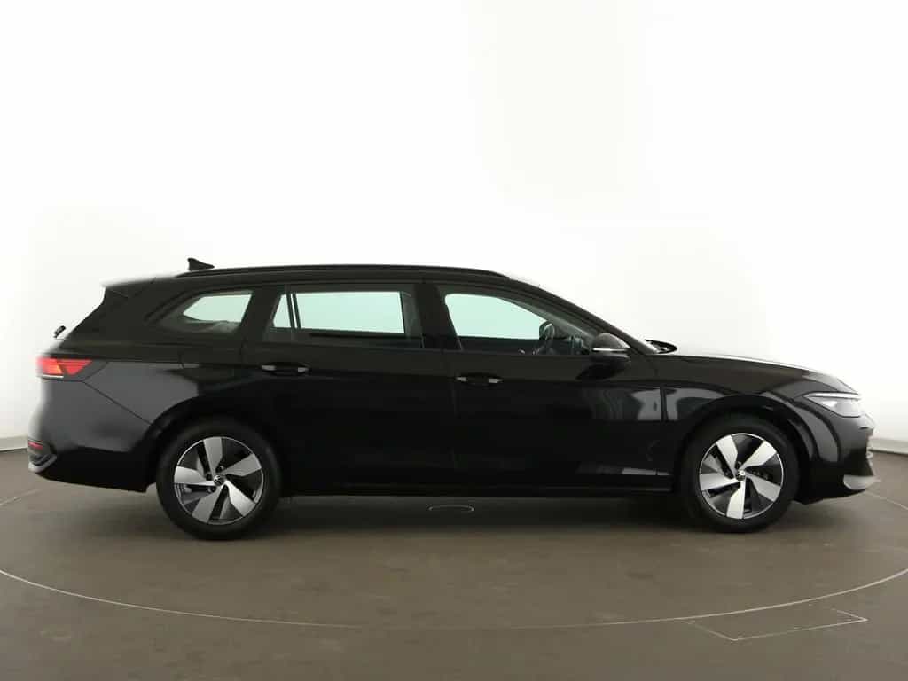 Volkswagen Passat Variant 1.5eTSI 150PS DSG Navi LED SHZ Le 12/2024-photo-7