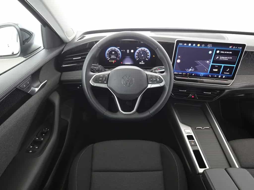 Volkswagen Passat Variant 1.5eTSI 150PS DSG Navi LED SHZ Le 12/2024-photo-9