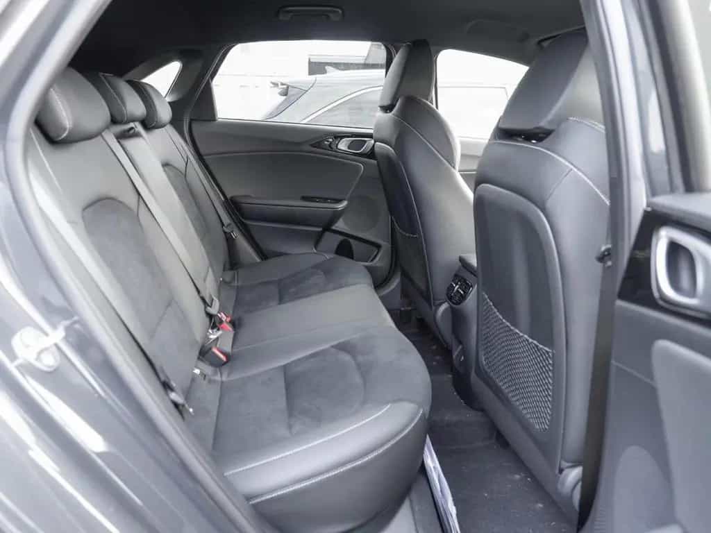 Kia Ceed 1.5T DCT GT-Line Navi Kamera JBL-Sound ACC 04/2026-photo-10
