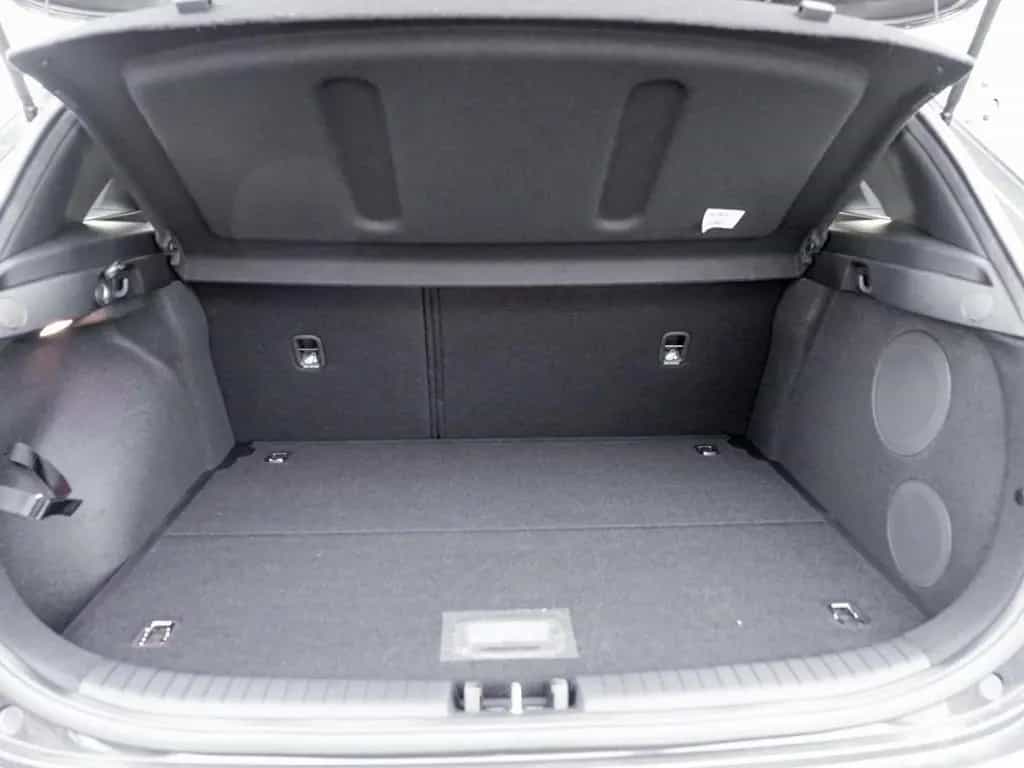 Kia Ceed 1.5T DCT GT-Line Navi Kamera JBL-Sound ACC 04/2026-photo-4