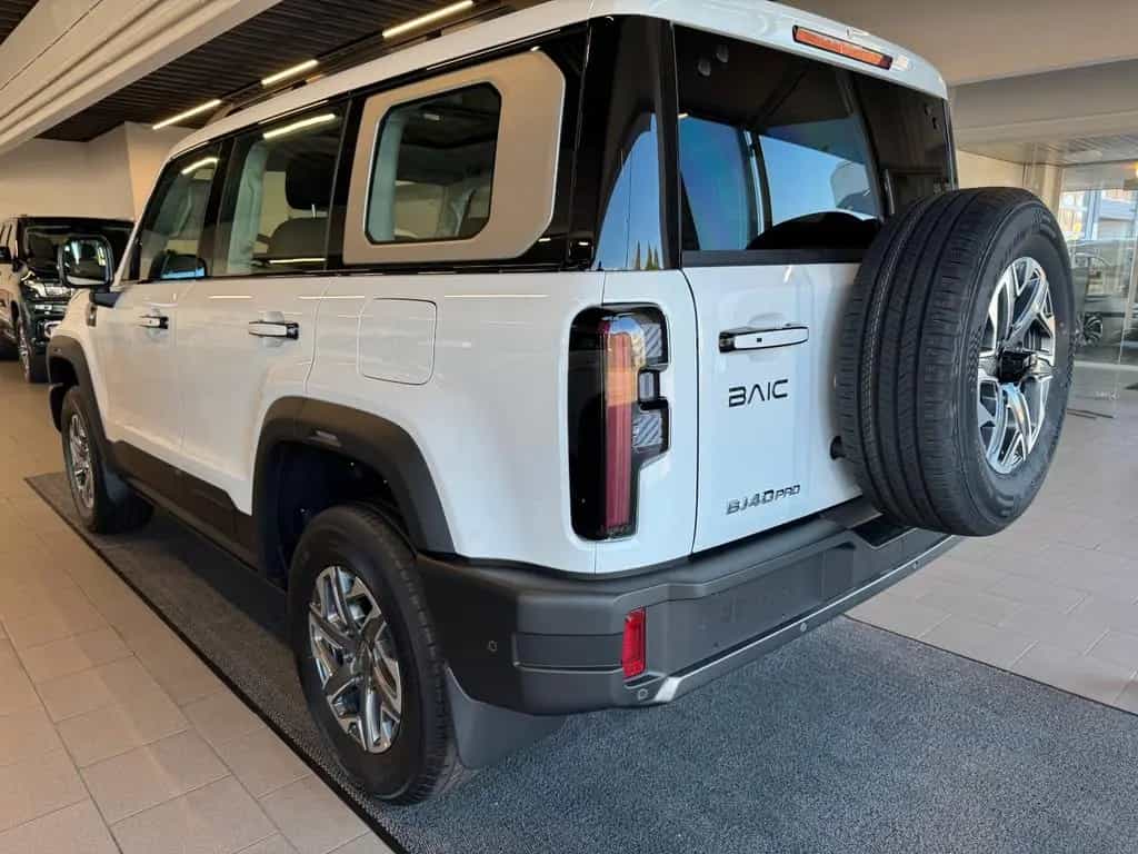 BAIC BJ40 Nur 3x !!! Inkl. Unterbodenschutz null-photo-1