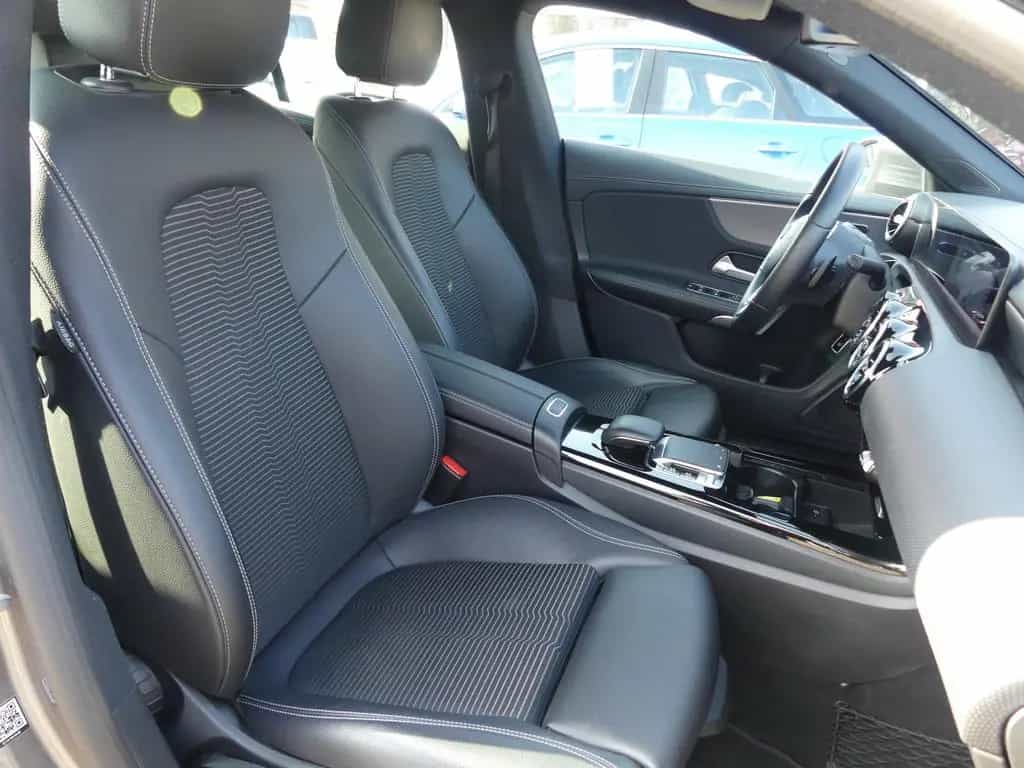 Mercedes-Benz CLA-Class 180 Shooting Brake MBUX*Widescreen*LED*Navi 12/2019-photo-23