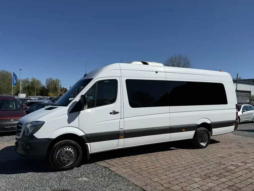 Mercedes-Benz Sprinter EVOBUS, 1 Hand, 14 Sitzer, Rollstuhllif 10/2020-photo-1