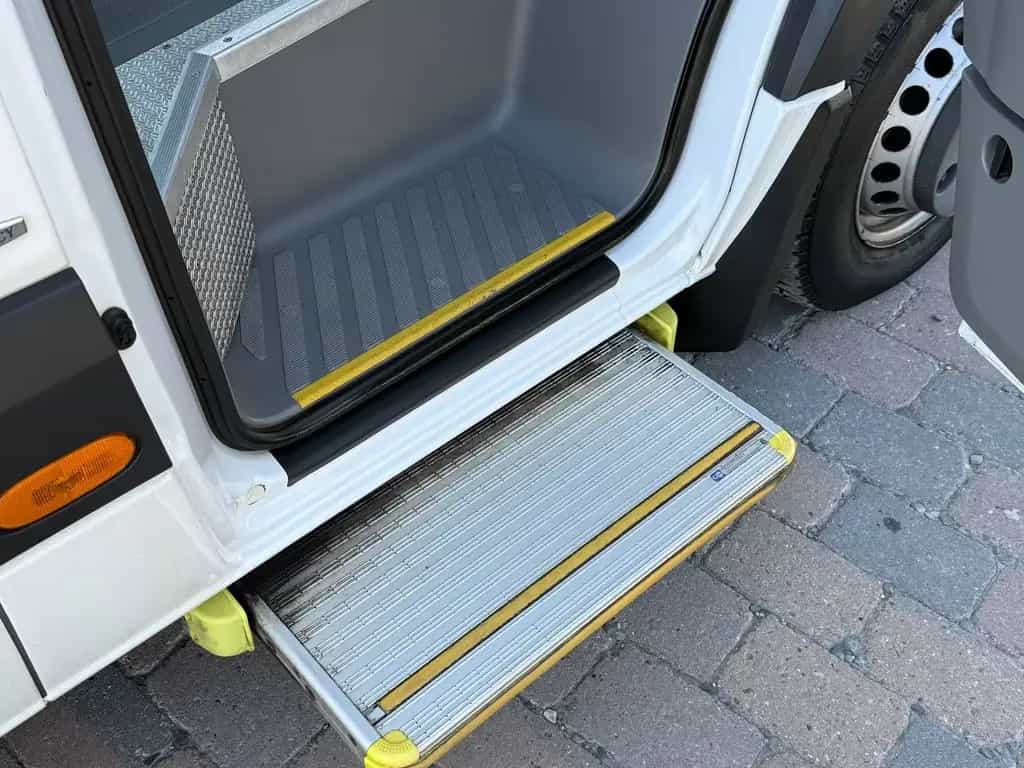Mercedes-Benz Sprinter EVOBUS, 1 Hand, 14 Sitzer, Rollstuhllif 10/2020-photo-16