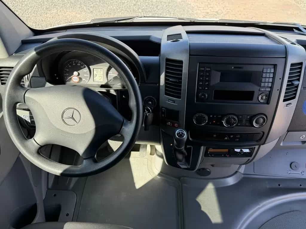 Mercedes-Benz Sprinter EVOBUS, 1 Hand, 14 Sitzer, Rollstuhllif 10/2020-photo-5